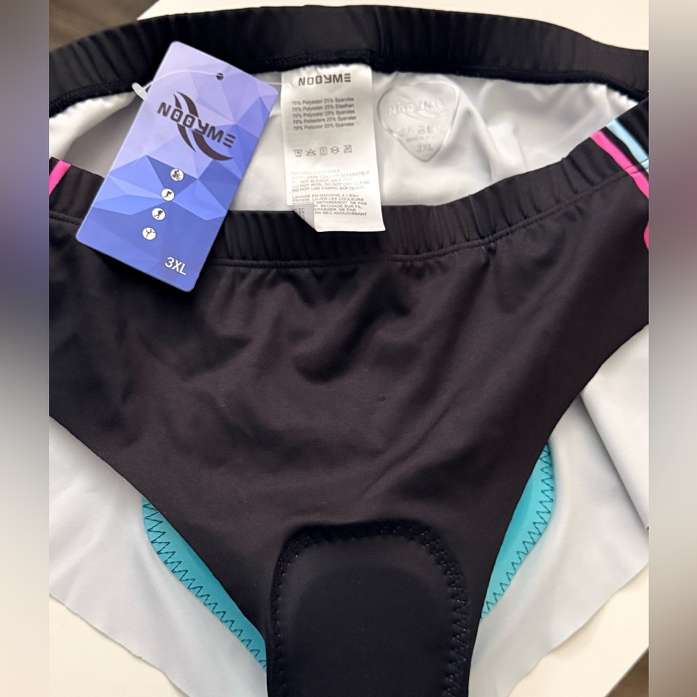 NWT Women’s Black and Blue Cycling Underwear 3XL